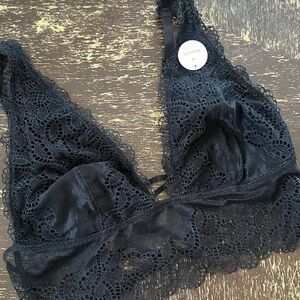 Black Lace Bralette - Unbranded Women's Intimates